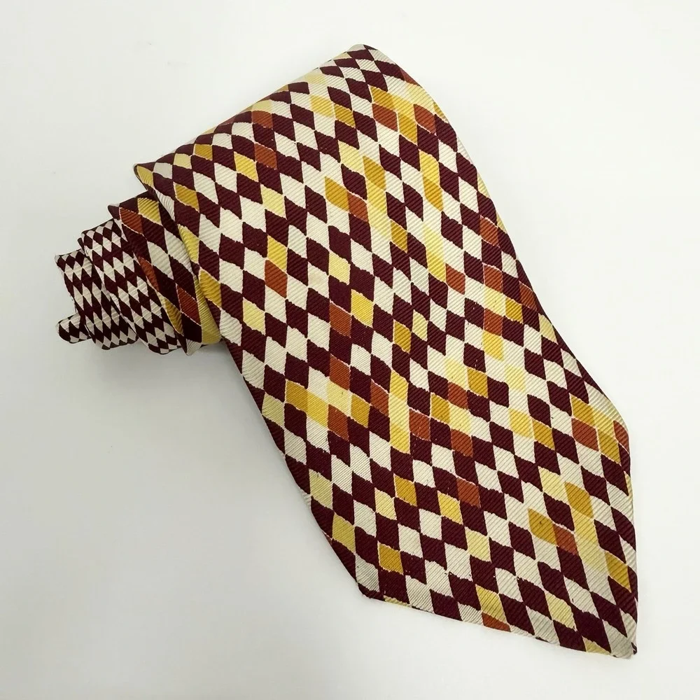 Gianni Versace Men's Tie Burgundy/Cream/Yellow Checkered Silk 3 7/8